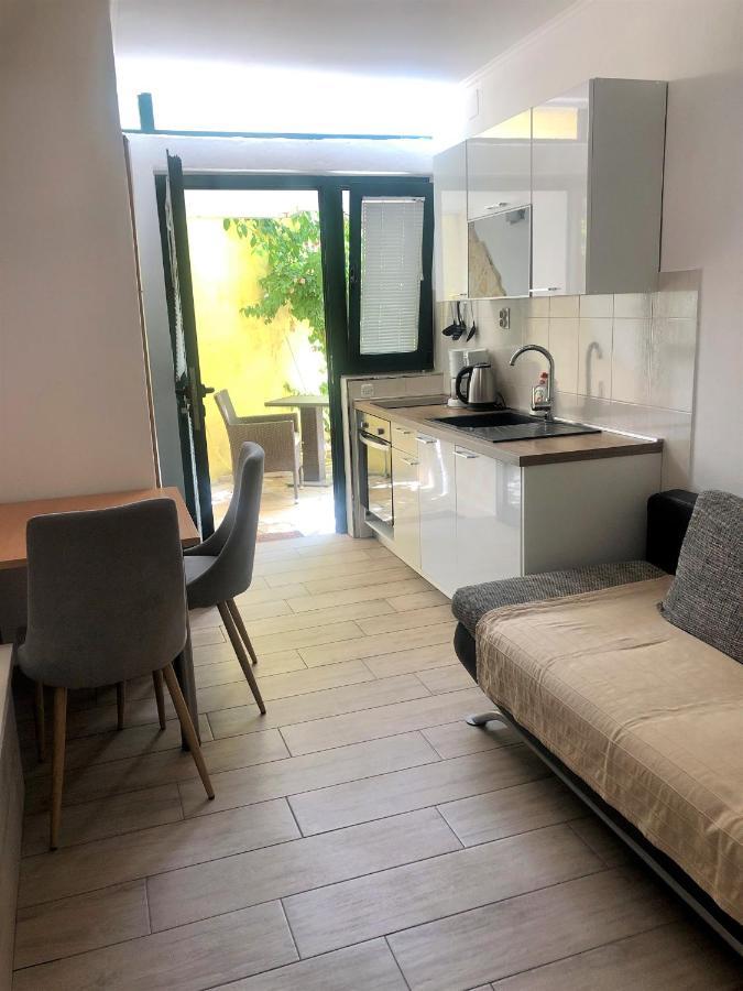 Apartments & Rooms Formenti Skradin Ngoại thất bức ảnh